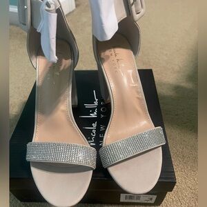Nicole Miller Lt Grey Dress Heels with rhinestones